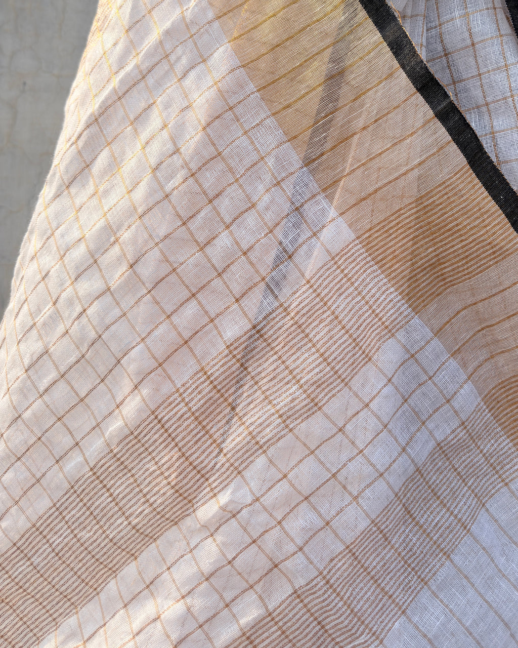 Taara | Linen Zari Checks Saree
