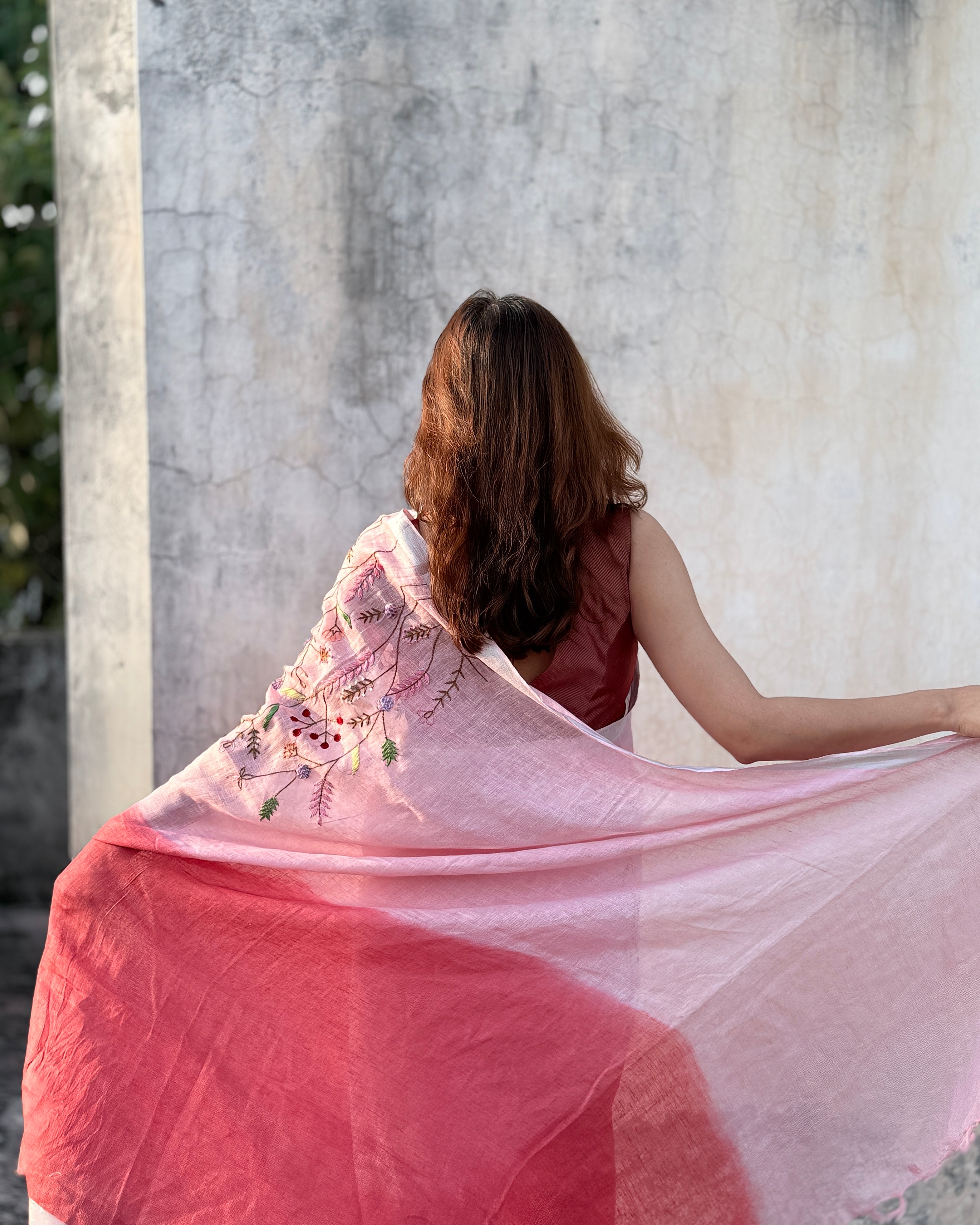 Rose | Embroidered Linen Saree