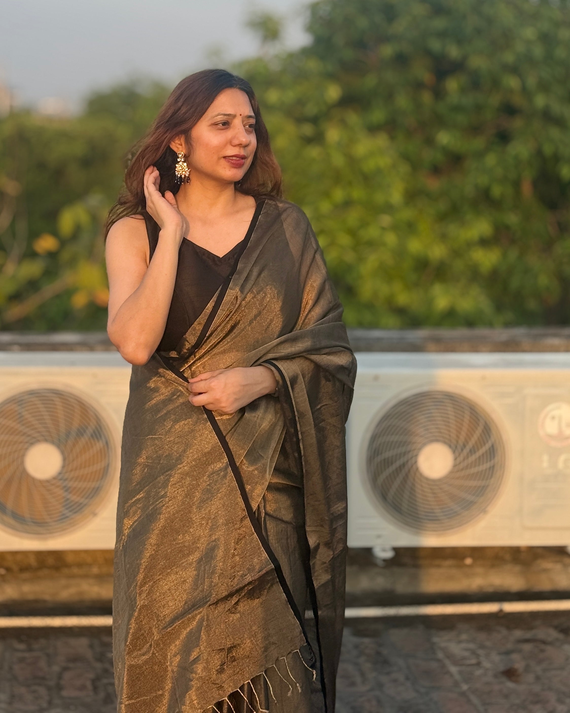 Ginni | Gold Maheshwari Silk Tissue Saree