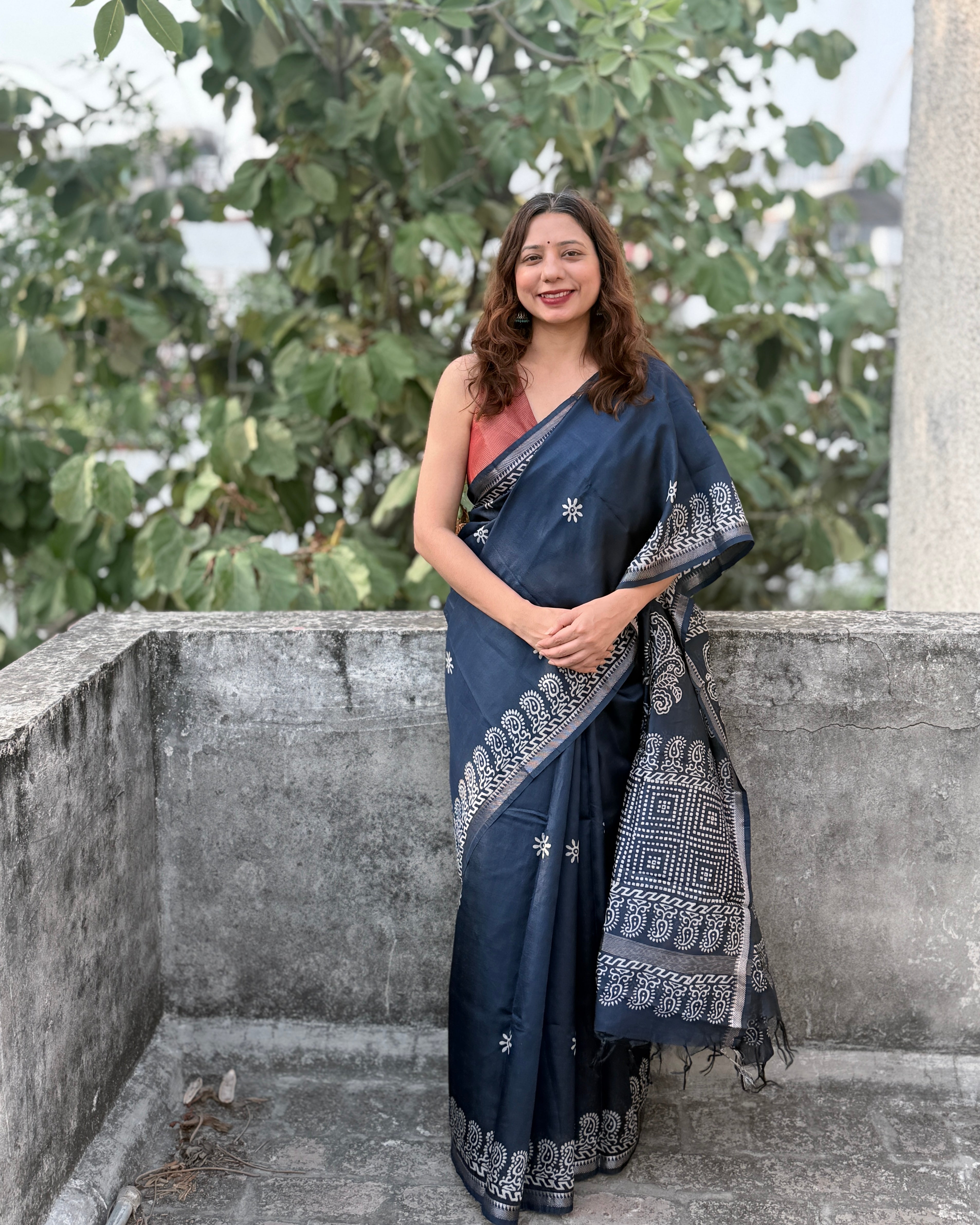 Neelam | Navy Blue Banana Silk Saree
