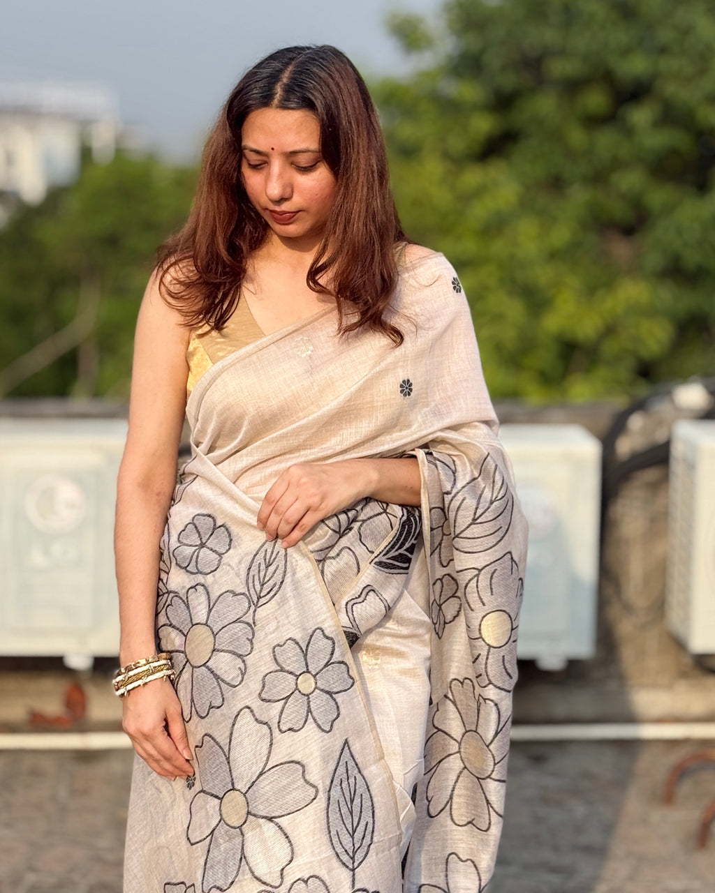 Chitra | Ivory Jamdani Saree
