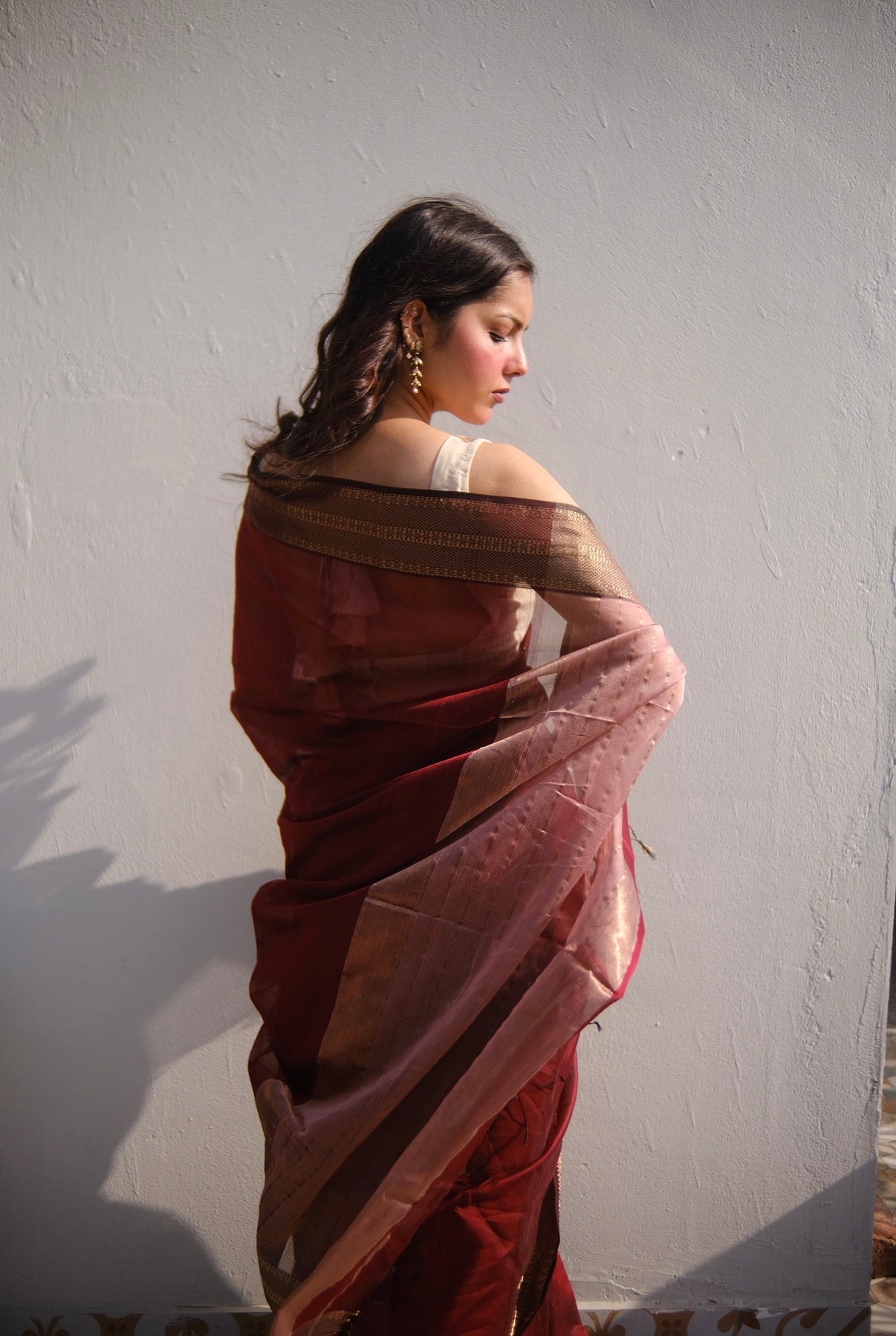 Raas | Maroon Maheshwari Saree