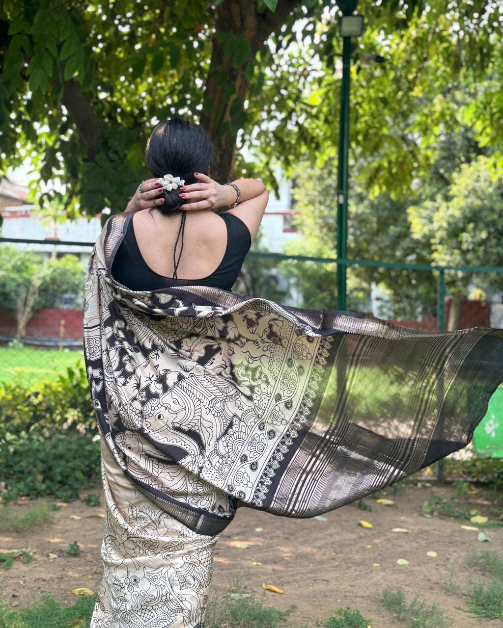 Leheriya | Ivory Modal Saree