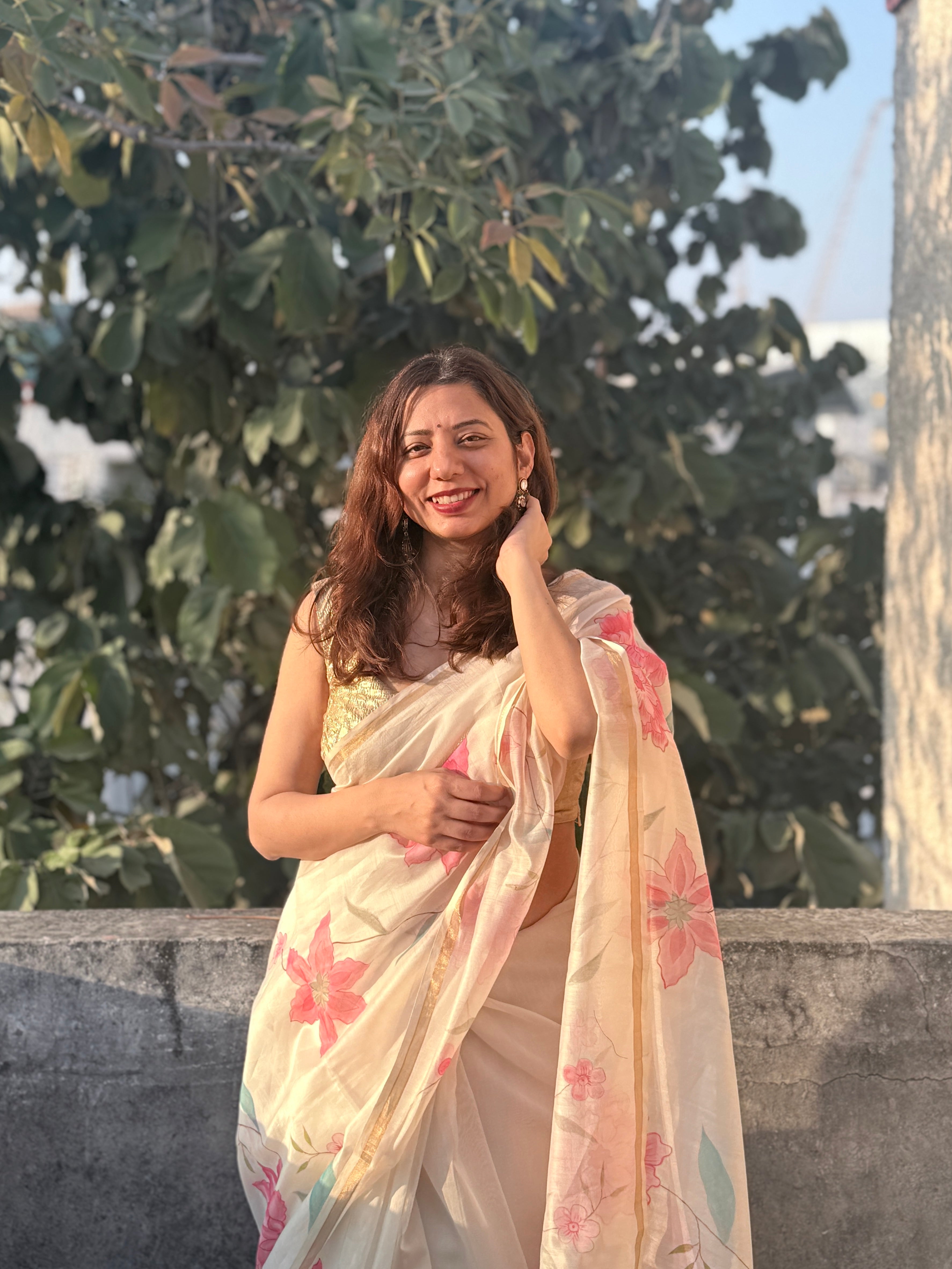Dahlia | Maheshwari Handpainted Saree