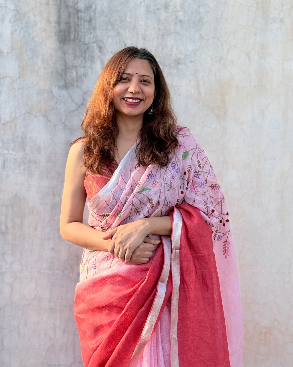 Rose | Embroidered Linen Saree