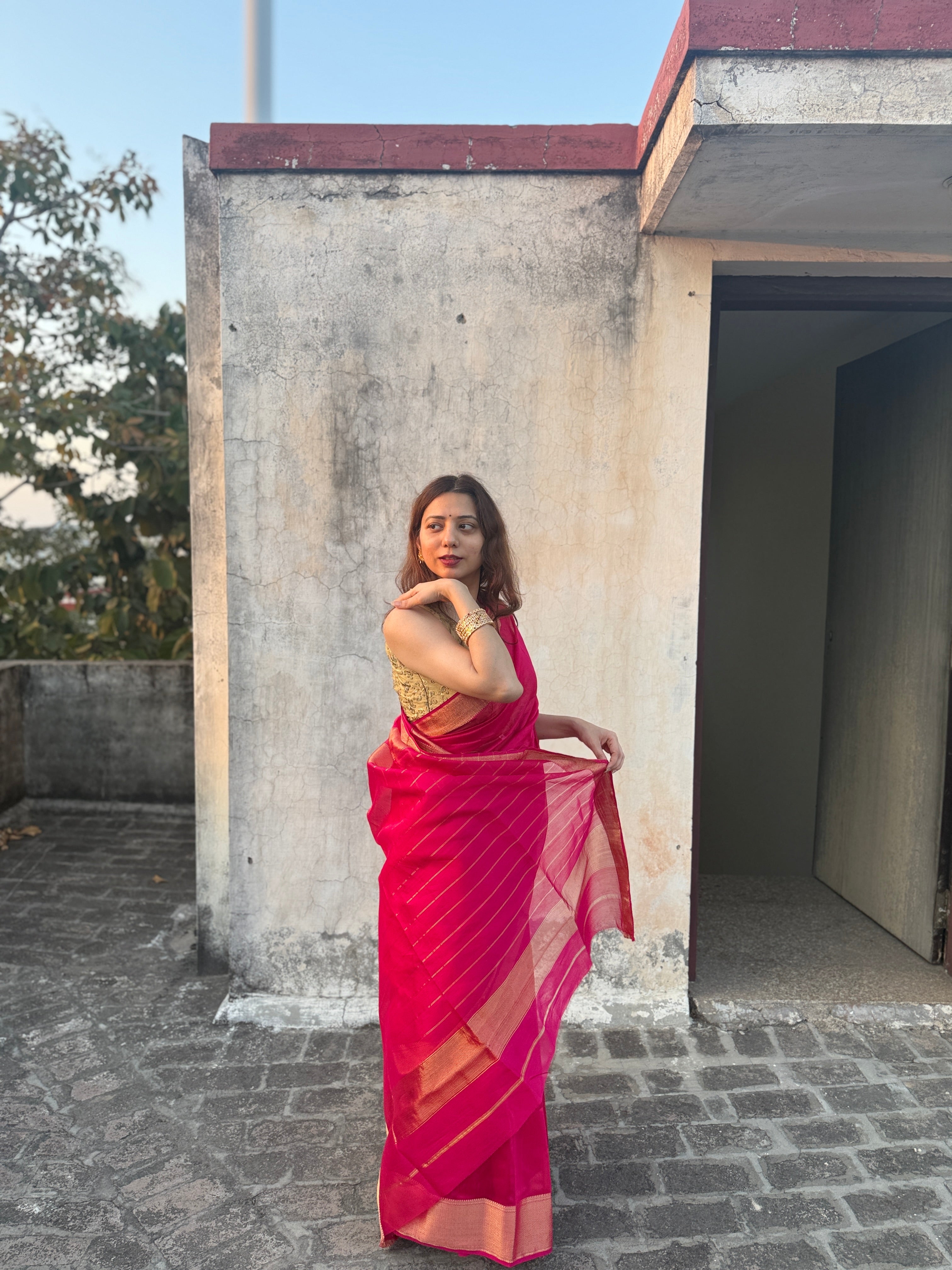 Raani | Magenta Maheshwari Saree