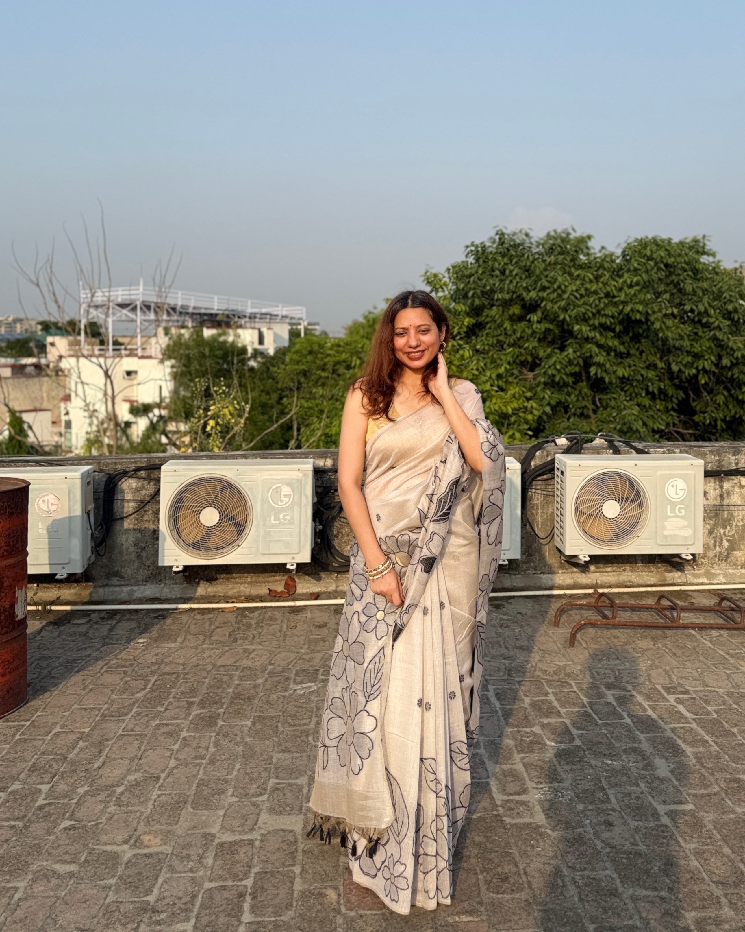 Chitra | Ivory Jamdani Saree