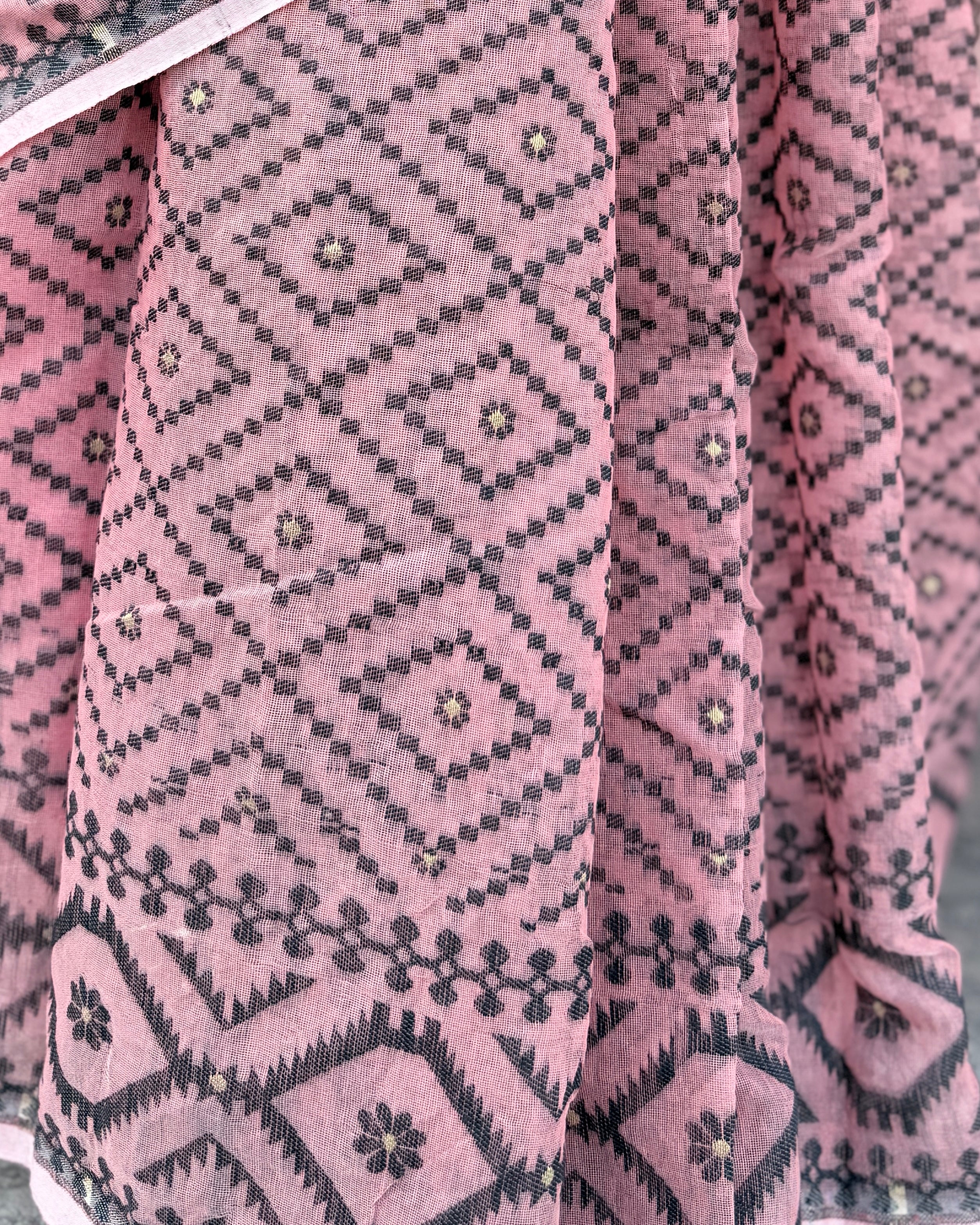 Itr | Rose Pink Jamdani Saree
