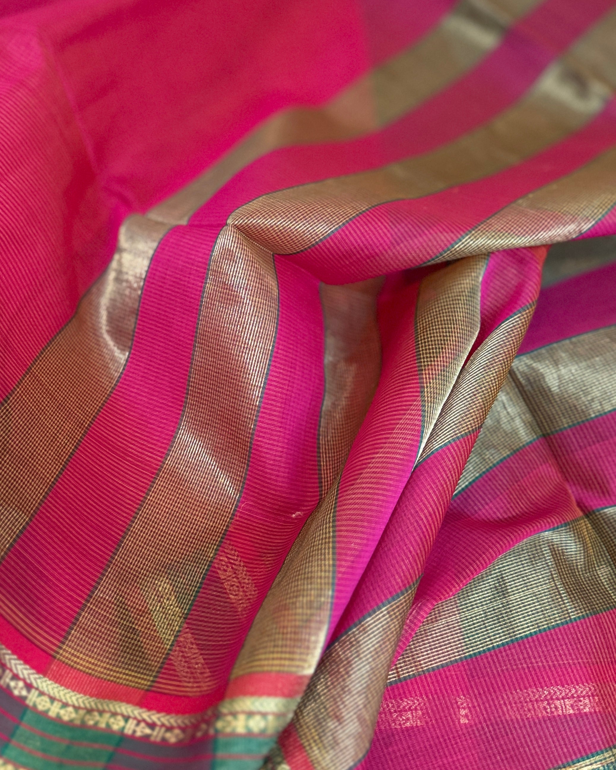Rajnigandha | Pink Raasta Pattern Maheshwari Saree