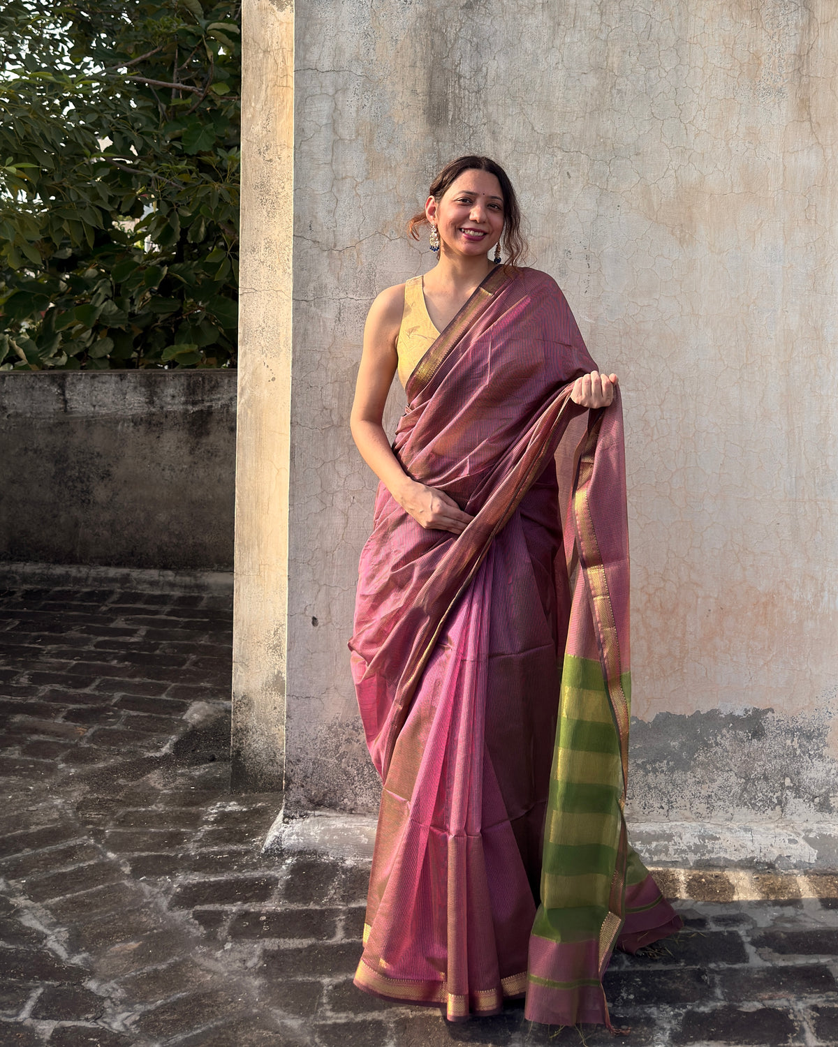 Kishmish | Pink Maheshwari Checks Saree