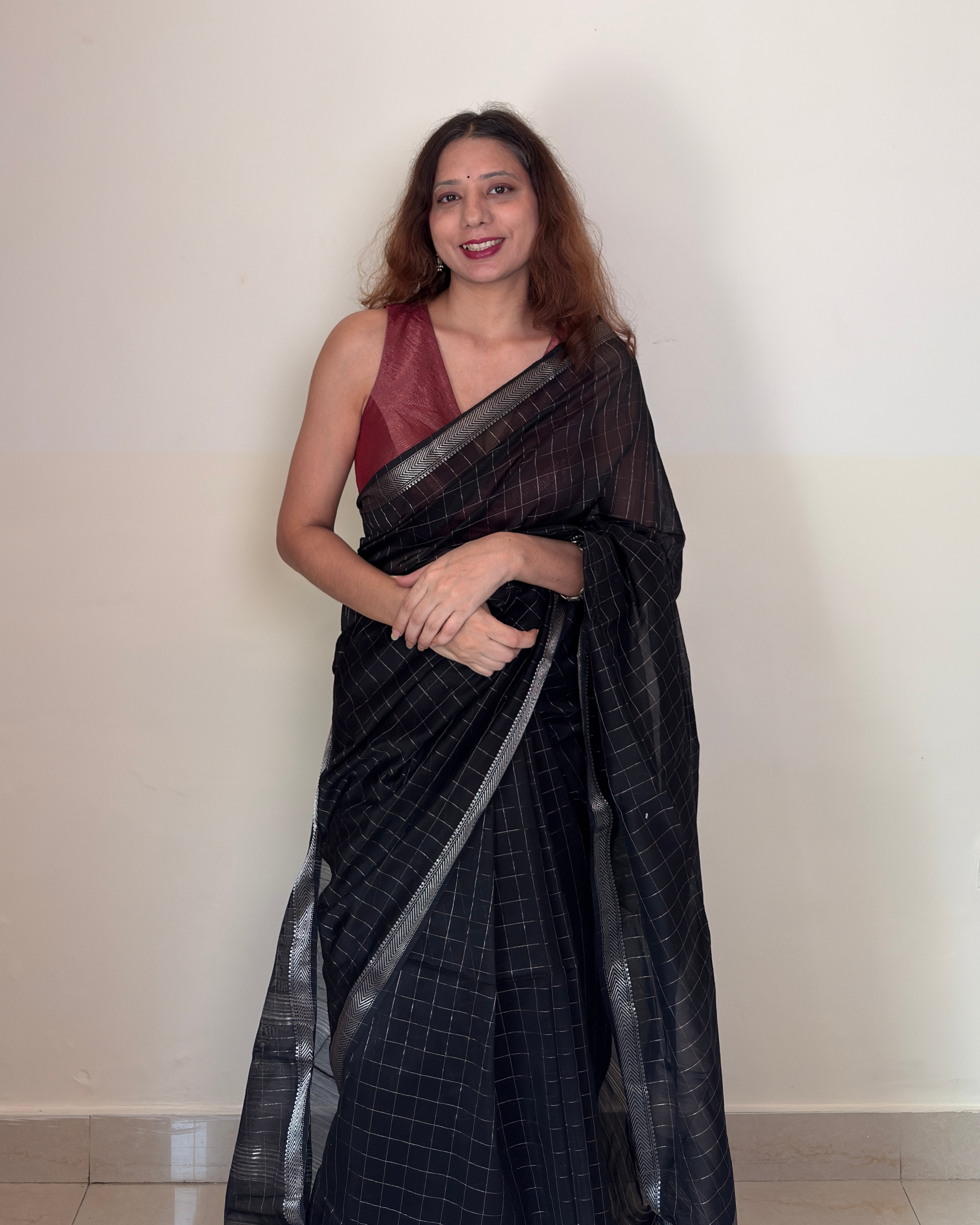 Chandni | Black Maheshwari Saree with Silver Checks