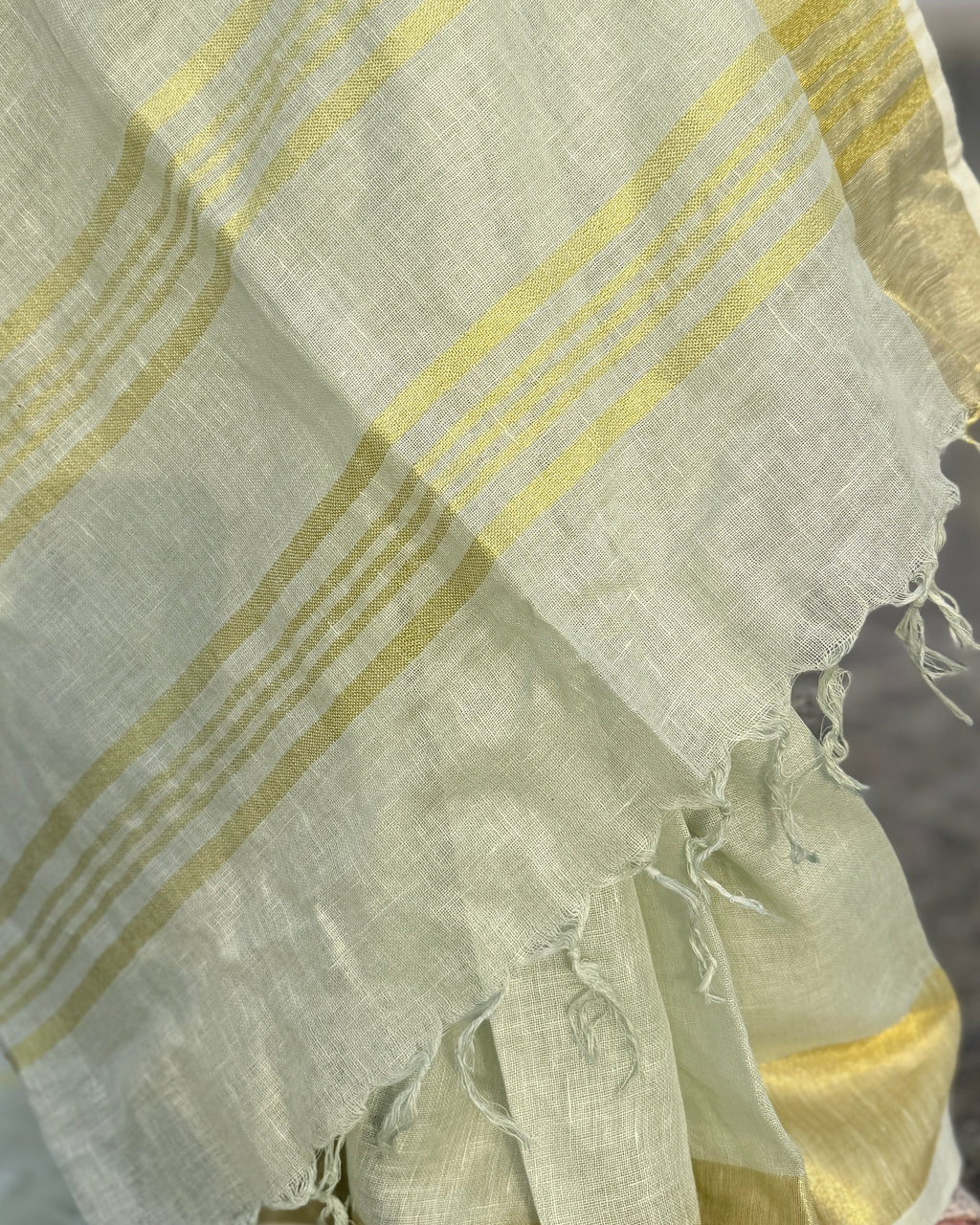 Sorbet | Green Linen Saree