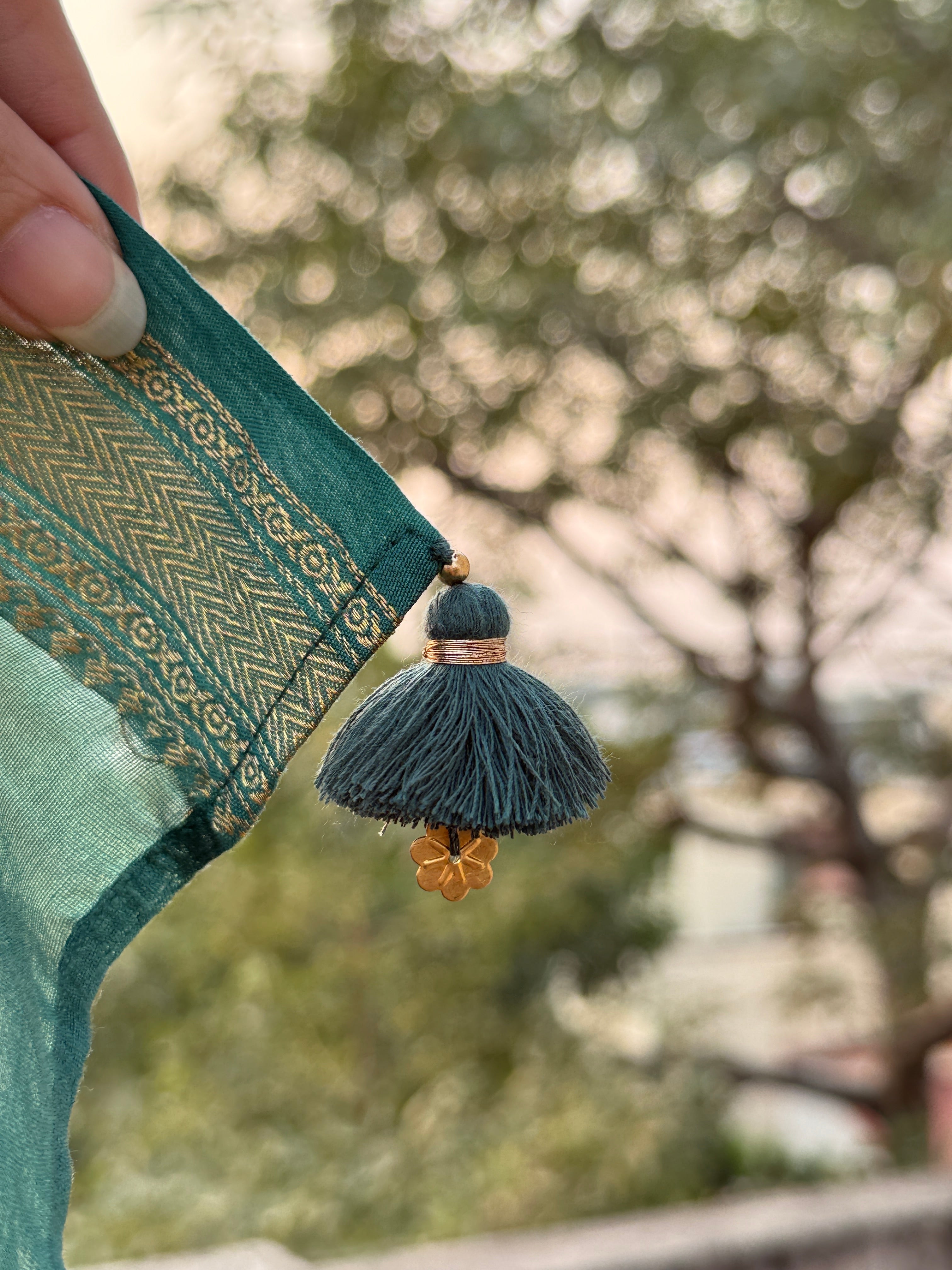 Nazaara | Emerald Green Cotton Silk Saree