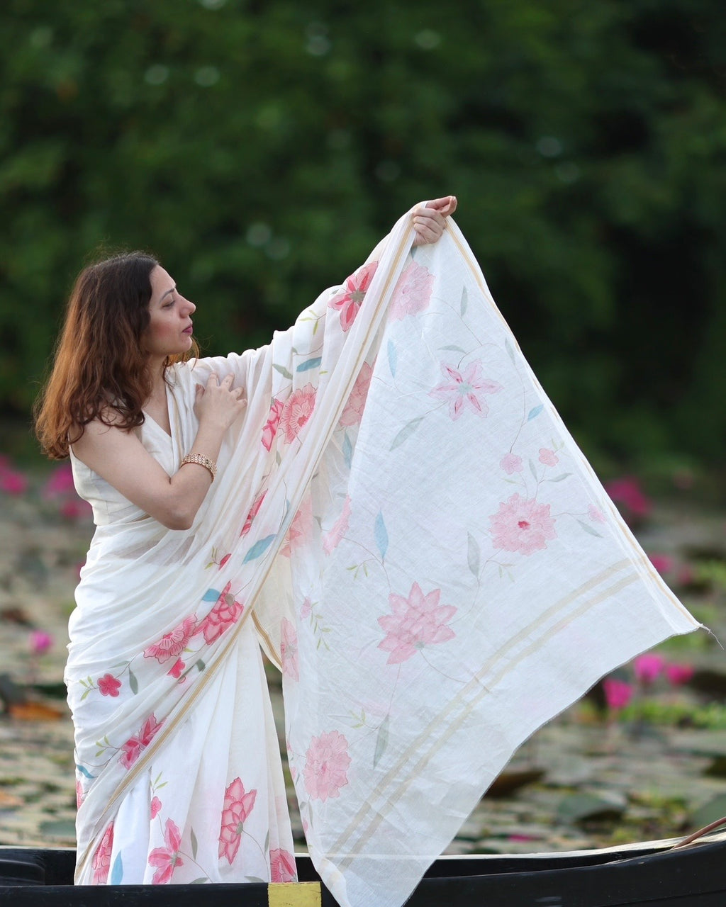 Dahlia | Maheshwari Handpainted Saree