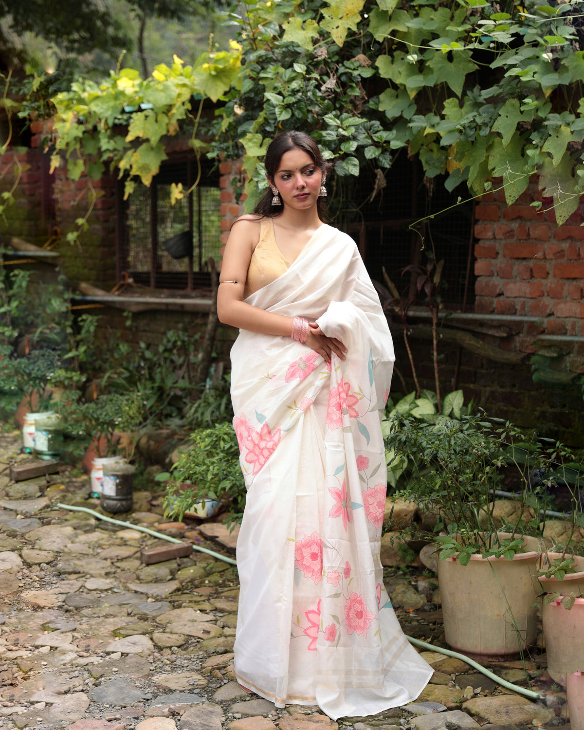 Dahlia | Maheshwari Handpainted Saree