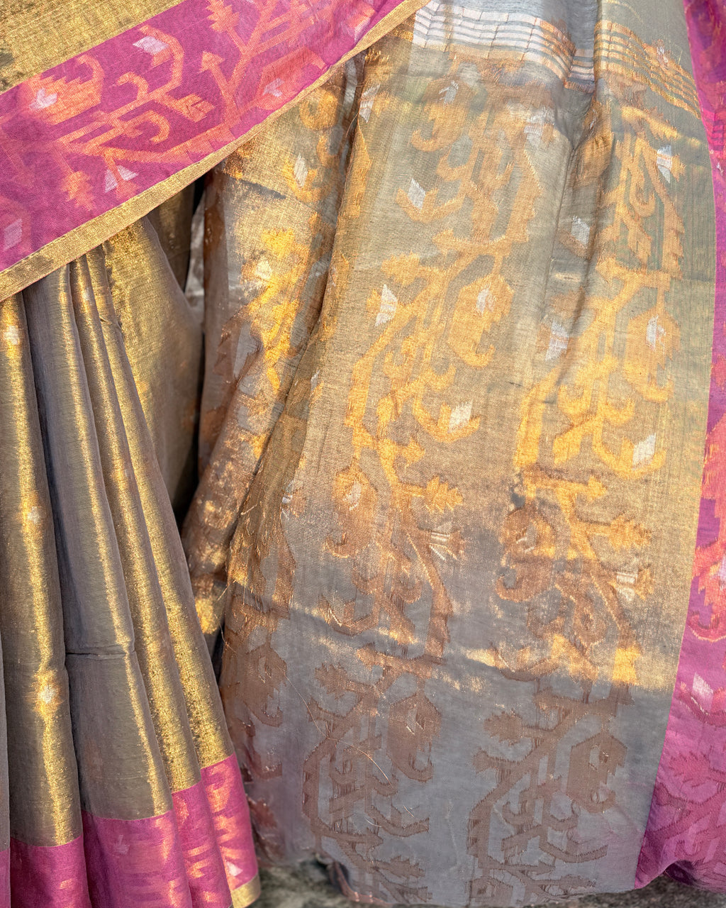 Kiran | Gold Jamdani Saree