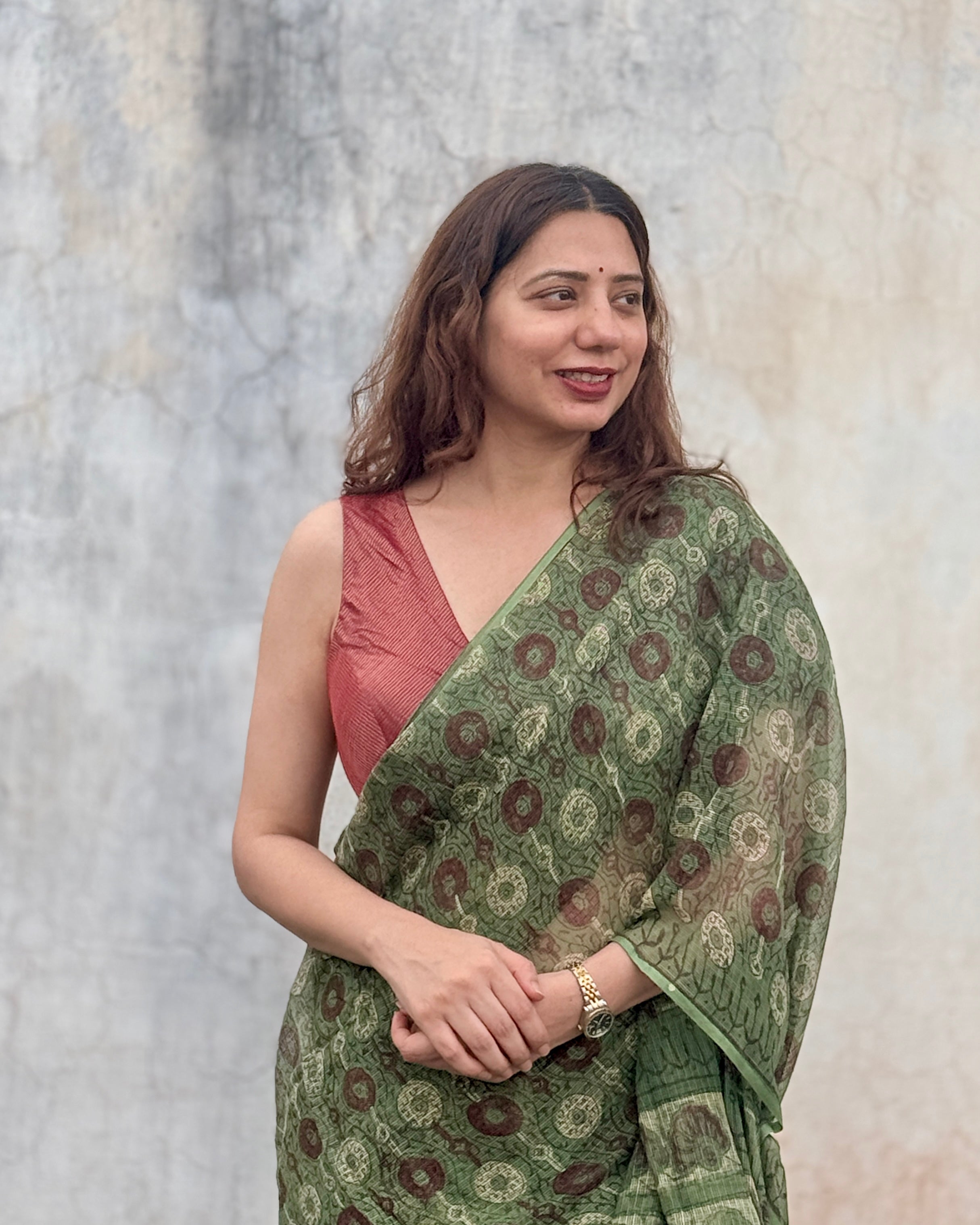 Donut | Olive green Kota Doria Saree