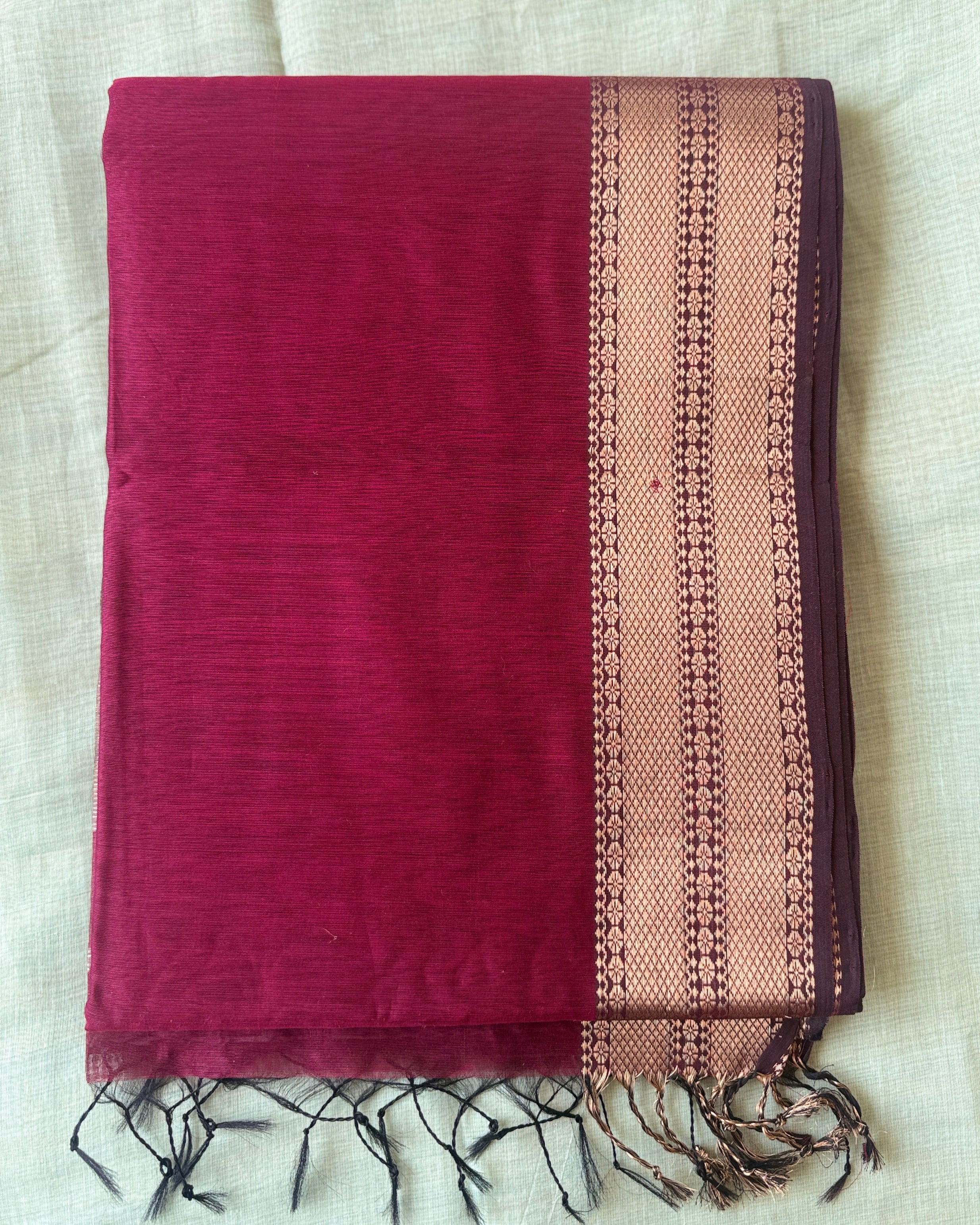 Raas | Maroon Maheshwari Saree