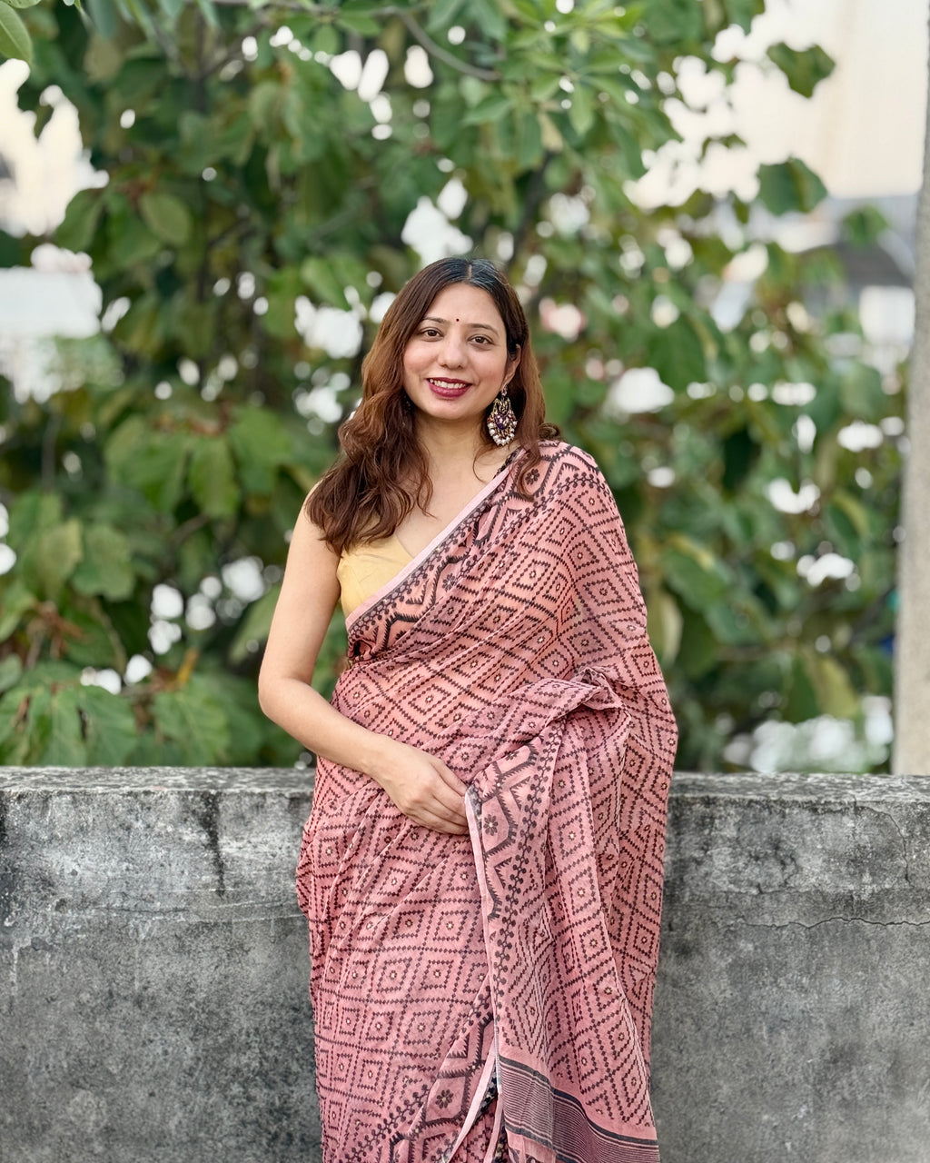 Itr | Rose Pink Jamdani Saree