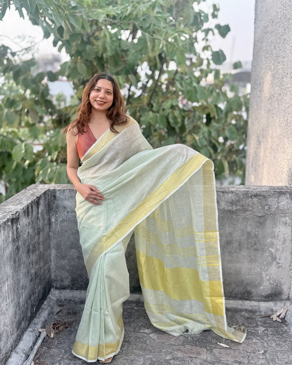 Sorbet | Green Linen Saree