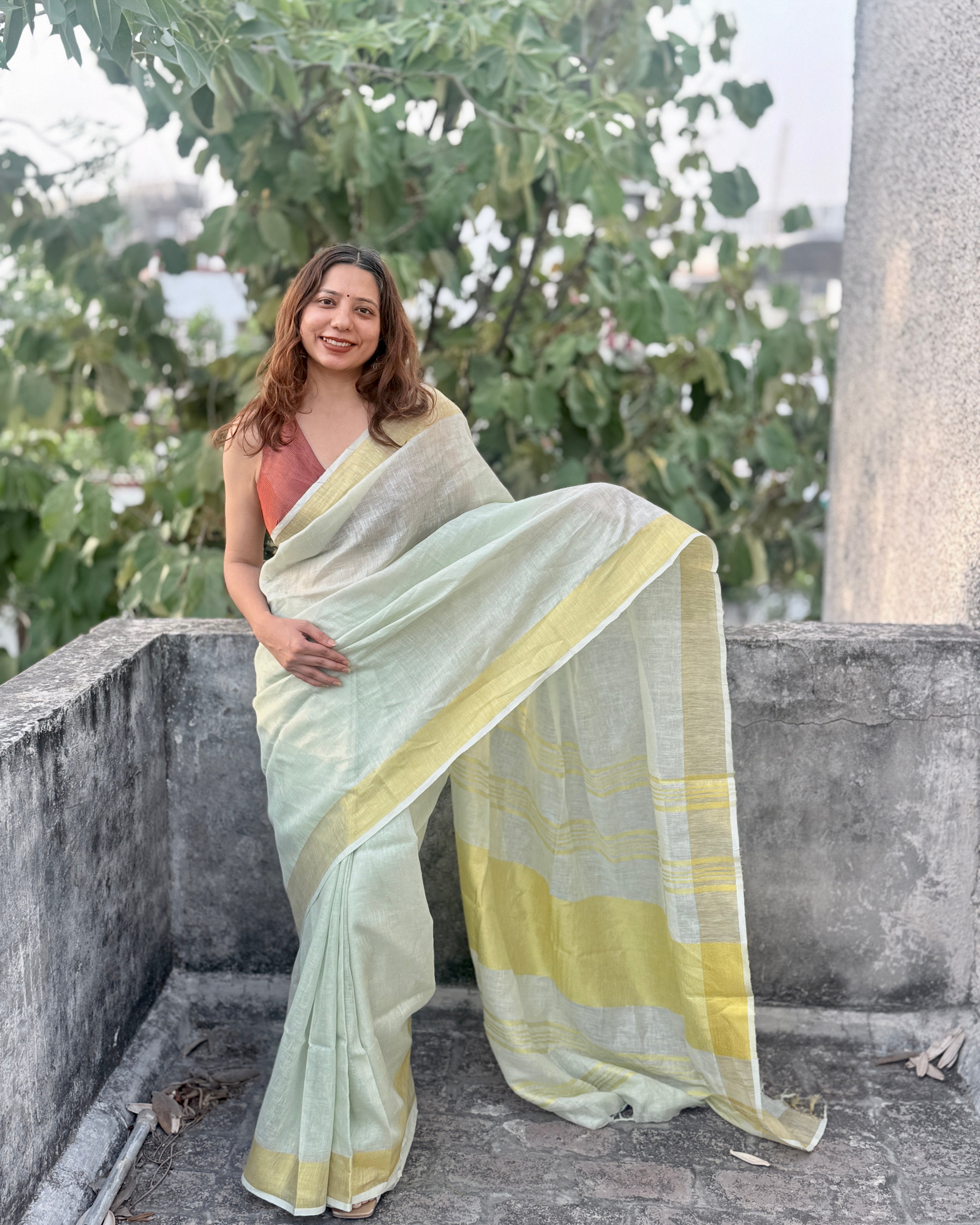 Sorbet | Green Linen Saree