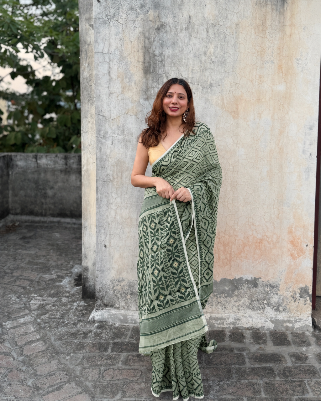 Itr | Sage Green Jamdani Saree