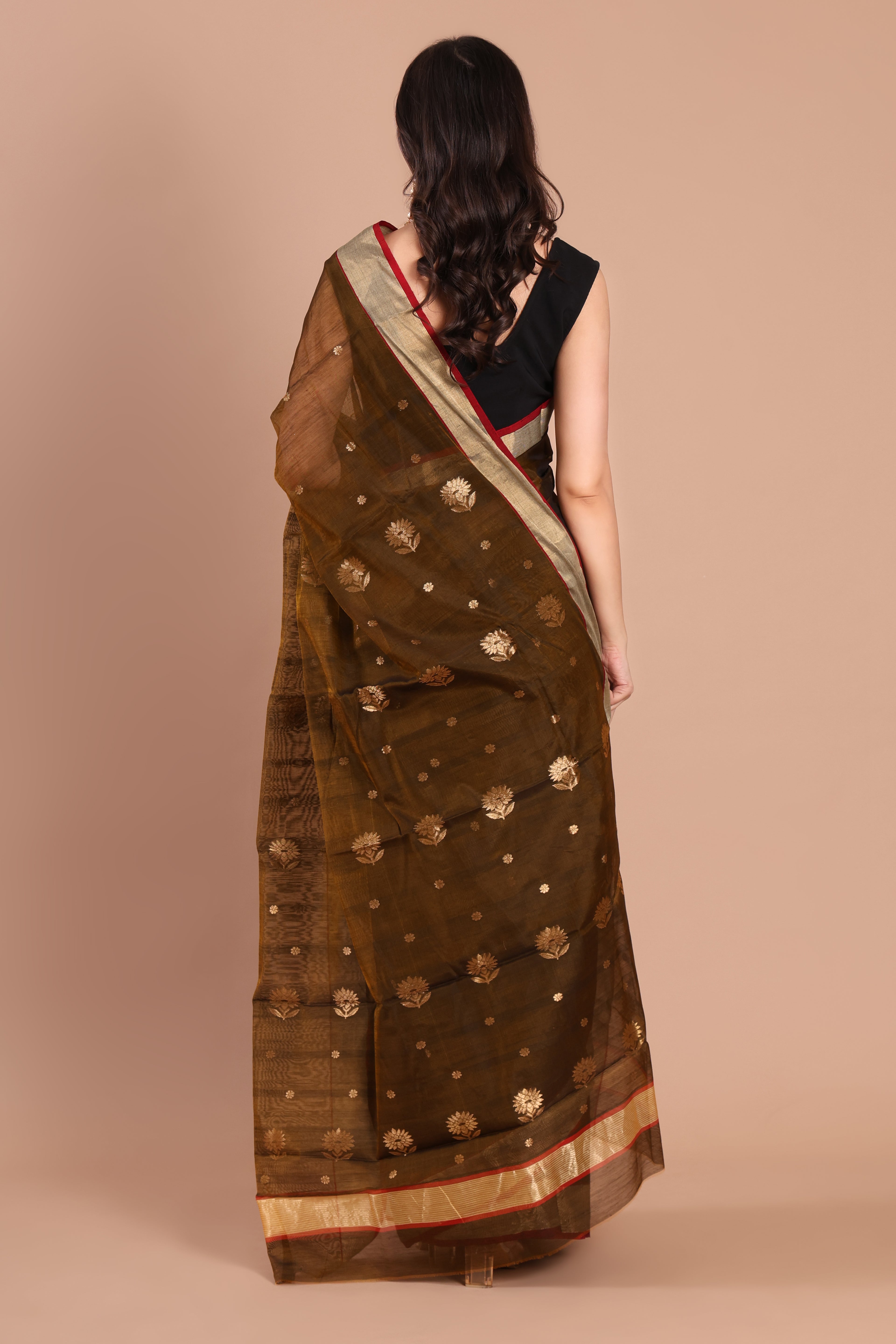 Heena |  Mehendi Green Chanderi Silk Saree with Gold Flower Motifs