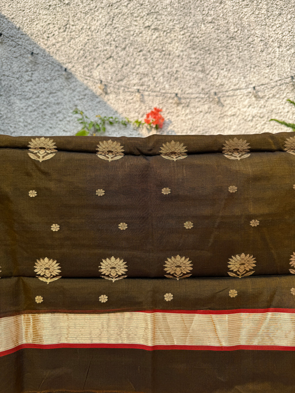 Heena |  Mehendi Green Chanderi Silk Saree with Gold Flower Motifs