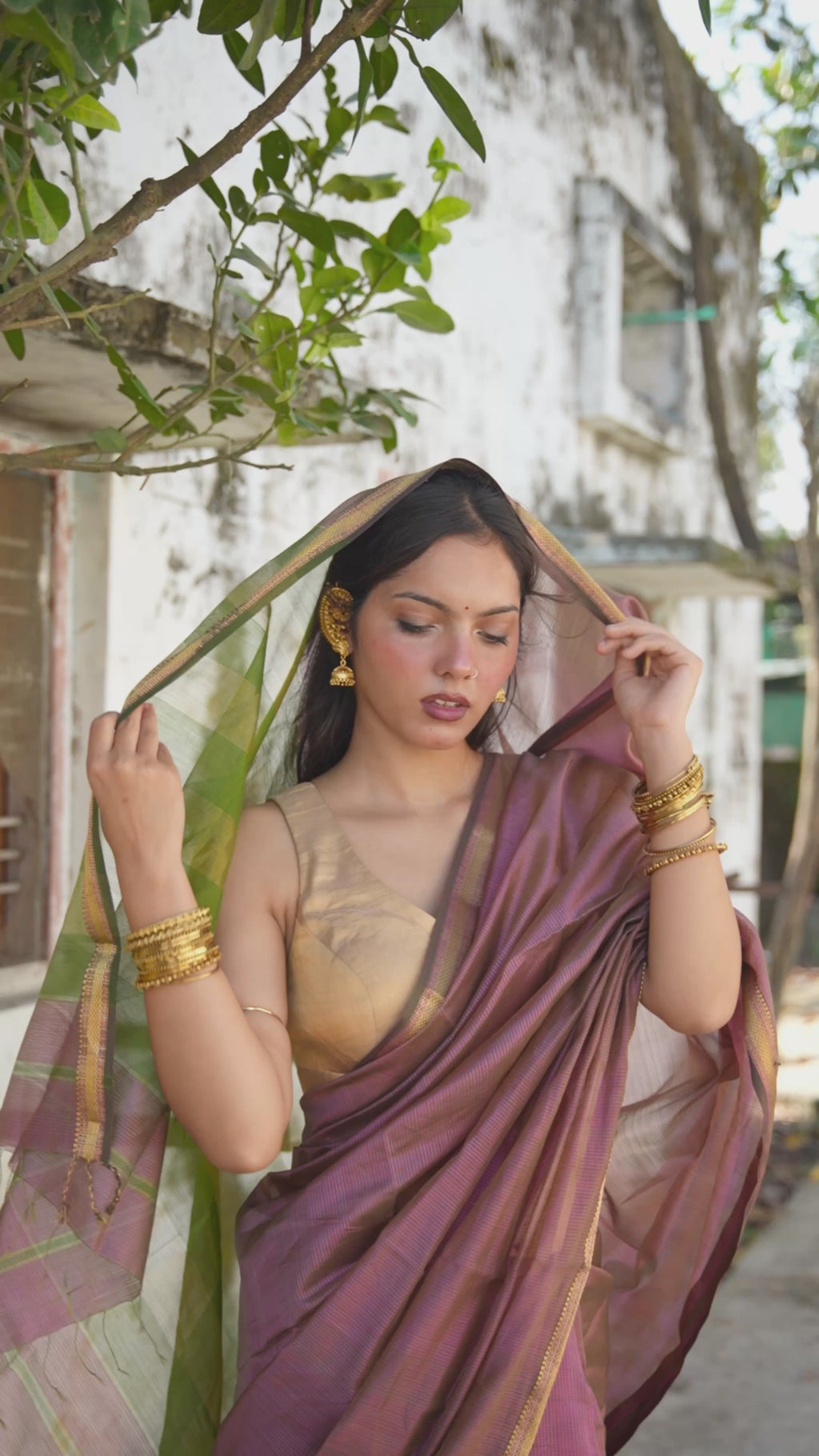 Kishmish | Pink Maheshwari Checks Saree
